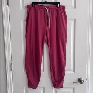 Vuori Perfomance Jogger, Size XL.  Pink